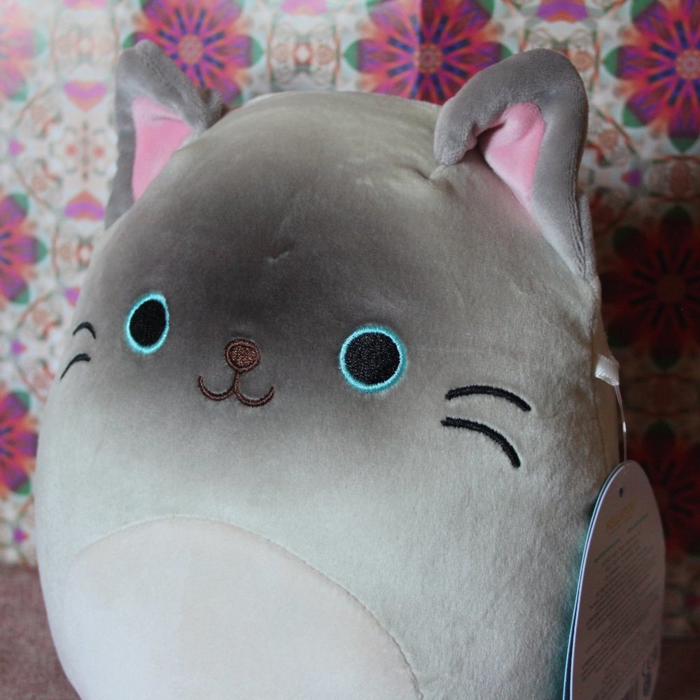 NWOT 7” Felton the Grey Siamese Cat Squishmallow - Picture 3 of 9